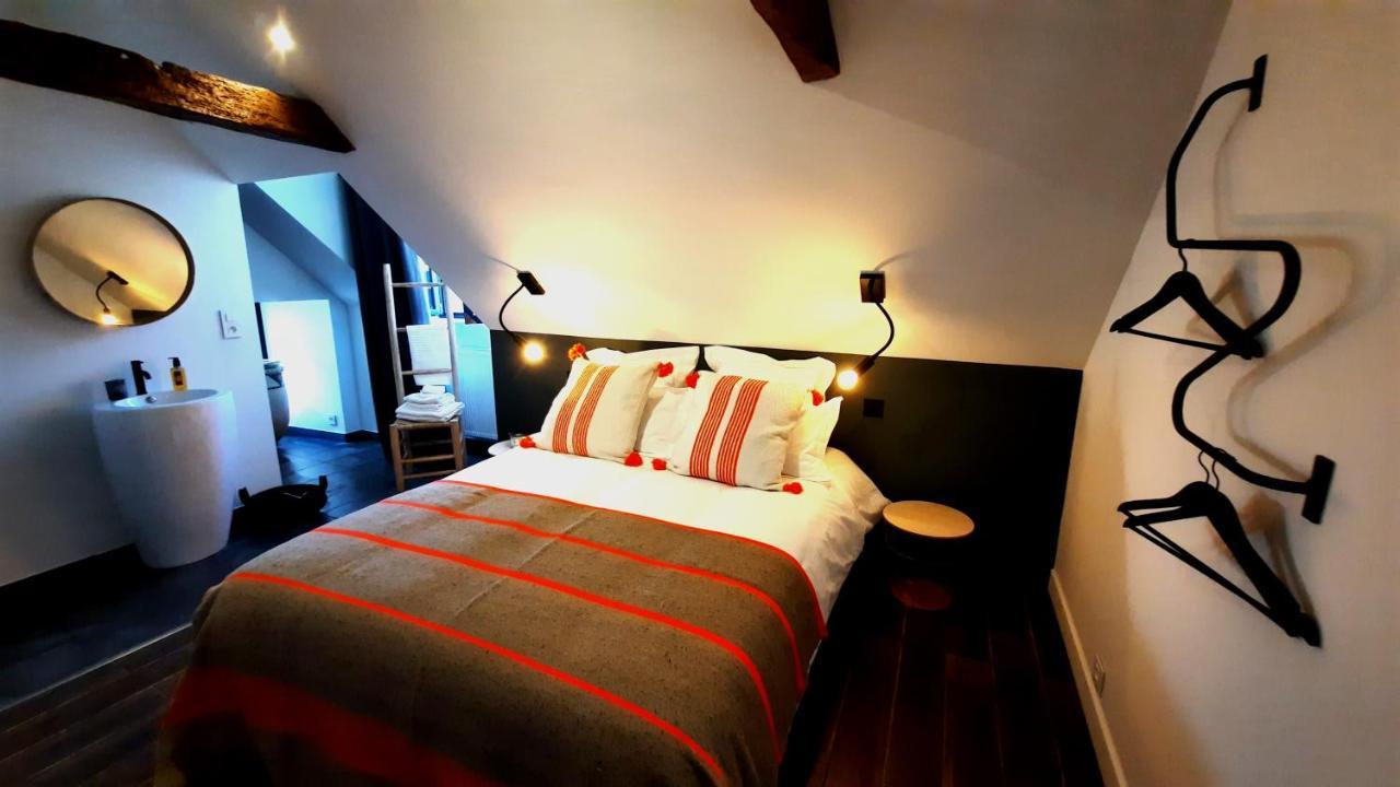 La Petite Valise Hotel Ploudalmézeau Екстериор снимка