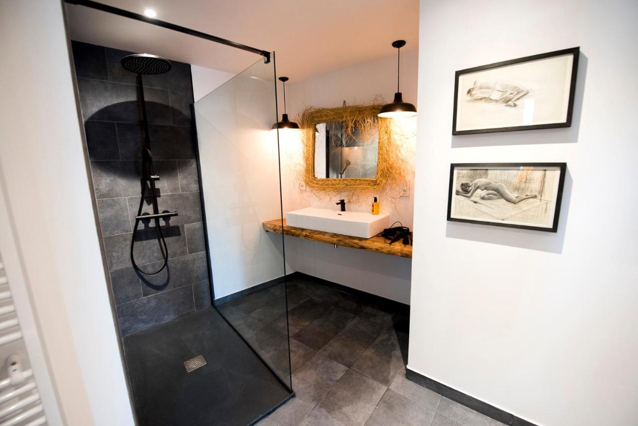 La Petite Valise Hotel Ploudalmézeau Екстериор снимка