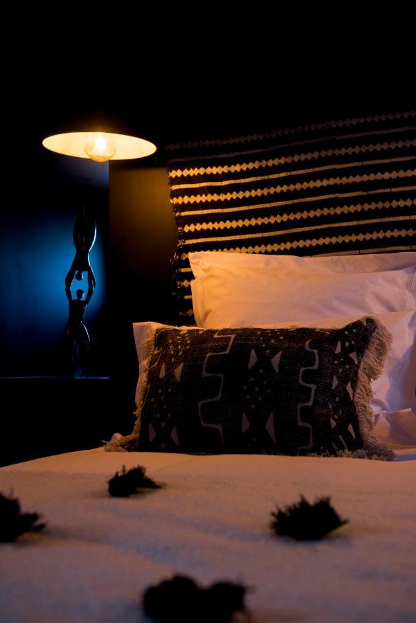 La Petite Valise Hotel Ploudalmézeau Екстериор снимка