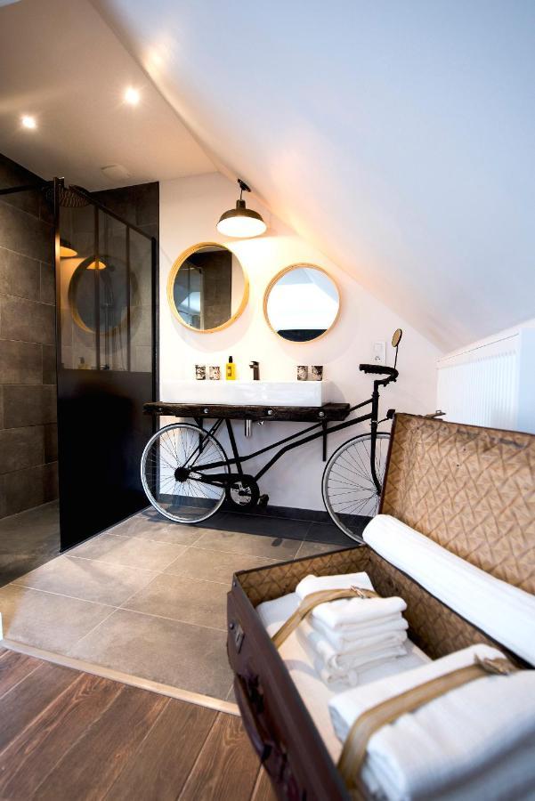 La Petite Valise Hotel Ploudalmézeau Екстериор снимка