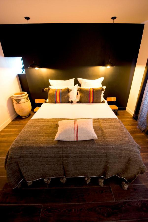 La Petite Valise Hotel Ploudalmézeau Екстериор снимка